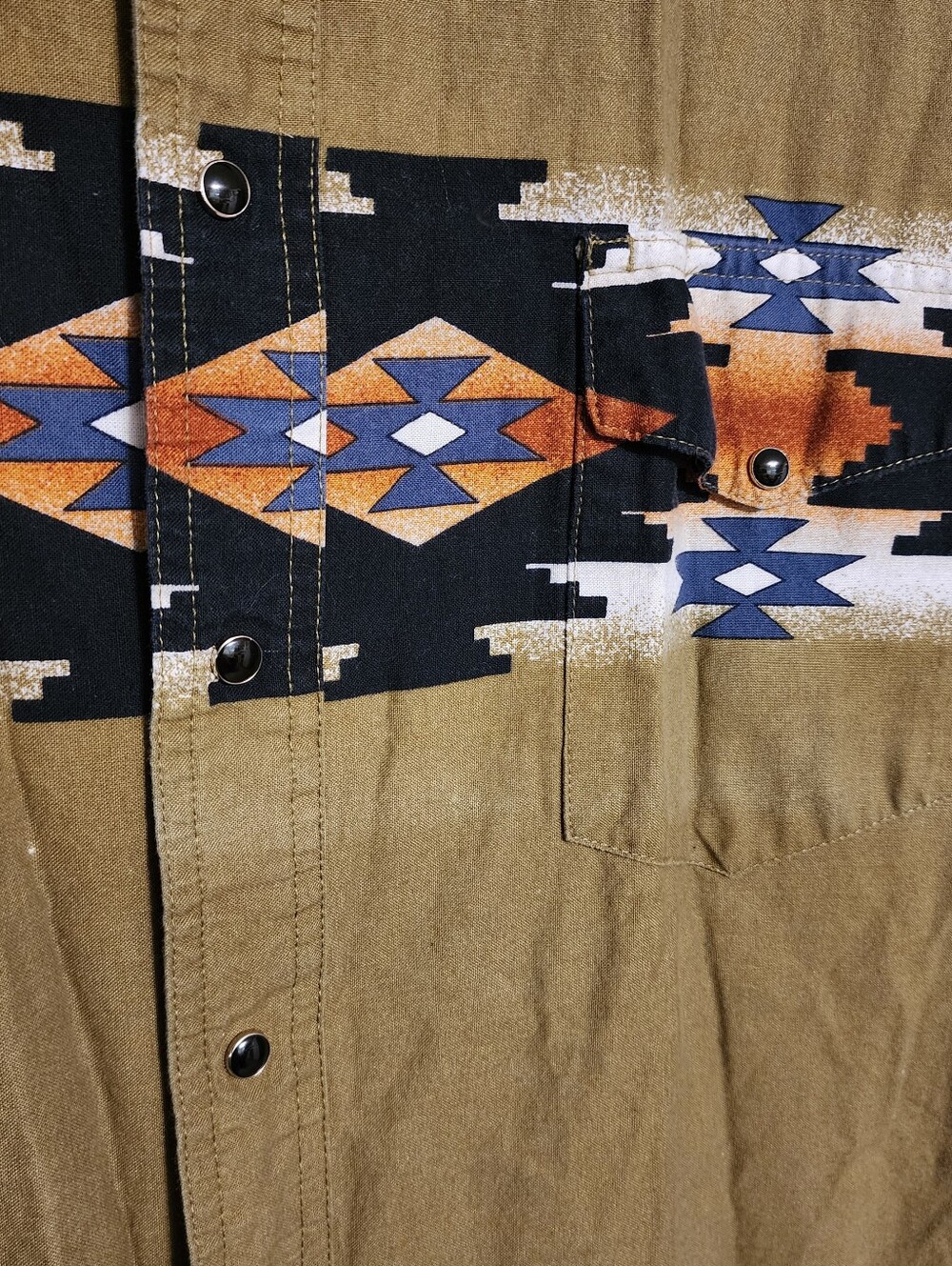 Vintage Wrangler Rustler Center Southwestern Aztec Print Short-Sleeve Snap XLT - Picture 2 of 10